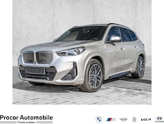Bild des Angebotes BMW iX1 xDrive30 MSport + DApl. + PApl. + H/K + 18"