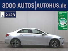 Bild des Angebotes Mercedes-Benz A 200 Lim. Style Navi MBUX T-Leder PDC SHZ