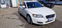 Bild des Angebotes Volvo V50 DPF D2 Summum