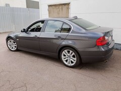Bild des Angebotes BMW 325 325i Automat.,Leder,Sport,SSD,Alu,Klima,Temp.