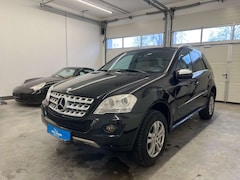 Bild des Angebotes Mercedes-Benz ML 350 CDI 4MATIC*Bi-Xenon*STHZ*4xSHZ*NAVI*AHK* AHK+Navi+