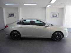 Bild des Angebotes Opel Insignia 1.8 Limo 88.000 km PDC Navi TÜV 07/2027