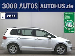 Bild des Angebotes VW Touran 2.0 TDI Comf. AHK ACC Navi PDC