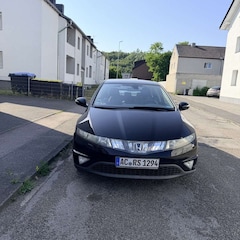 Honda Civic 1.8i-VTEC Automatik Comfort