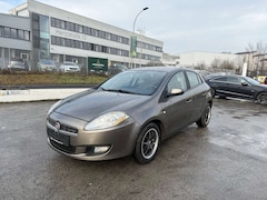 Bild des Angebotes Fiat Bravo 1.9 JTD 8V Multijet Dynamic Klima AC