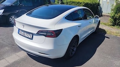 Bild des Angebotes Tesla Model 3 Standard Reichweite Plus Hinterradantrieb