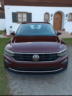 Bild des Angebotes VW Tiguan Basis