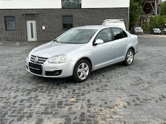 VW Jetta 1.6 V Trendline