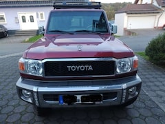 Bild des Angebotes Toyota Land Cruiser GRJ 76 LX