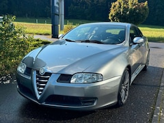 Bild des Angebotes Alfa Romeo GT 3.2 V6 24V Distinctive disegno BERTONE