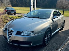 Bild des Angebotes Alfa Romeo GT 3.2 V6 24V Distinctive disegno BERTONE