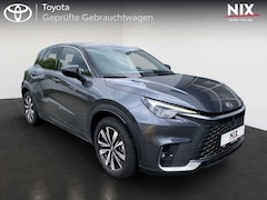 Bild des Angebotes Lexus LBX 1.5 Hybrid 4X4 Cool LED LEDER KAMERA