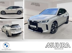 BMW iX M70 XDRIVE 23" DA/PA Prof. AHK Luftfederung