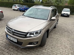 Bild des Angebotes VW Tiguan Tiguan 1.4 TSI DSG BlueMotion Technology Lounge Sport
