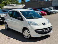 Bild des Angebotes Peugeot 107 Petit Filou*1.Hand*