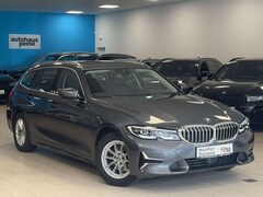 Bild des Angebotes BMW 320 d LuxuryLine Aut/AHK/Pan/Park/StGo/SportSitz