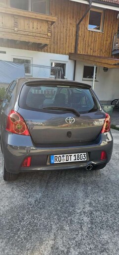 Bild des Angebotes Toyota Yaris Yaris 1.8 VVT-i TS