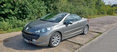 Bild des Angebotes Peugeot 207 CC 120 VTi Automatik Roland Garros