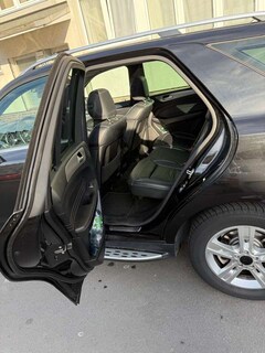 Bild des Angebotes Mercedes-Benz ML 250 BlueTEC 4MATIC 7G-TRONIC Edition 1