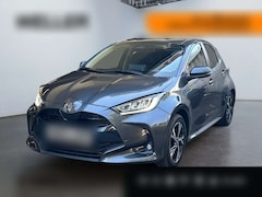Bild des Angebotes Toyota Yaris Hybrid 1.5 Team D *CarPlay*SHZ*CAM*SmartKey*