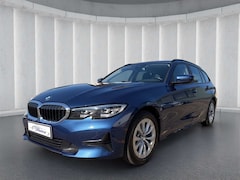 Bild des Angebotes BMW 320 d Advantage+LED+NAVI+LEDER+PDC+EL.HECKKLAPPE