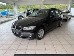 Bild des Angebotes BMW 320 3 Touring 320d PANO AUTOMATIK KEYLESS