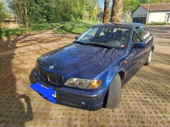 Bild des Angebotes BMW 318 318i