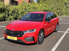 Bild des Angebotes Skoda Octavia Kombi 1,4TSI DSG RS iV AHK ACC LED Navi