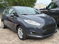 Bild des Angebotes Ford Fiesta Titanium *Automatik*Top Zustand*Wenig KM*