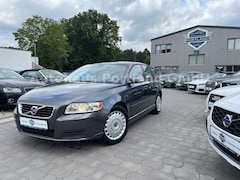 Bild des Angebotes Volvo V50 1.6 D2 VOLVO HISTORIE/Tempom/SHZ/Navi/Multi
