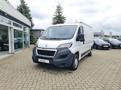 Bild des Angebotes Peugeot Boxer 330 L2H1 Pro BlueHDi 140 Stop
