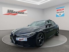 Bild des Angebotes Alfa Romeo Giulia Estrema Q4 2.0 Turbo 16V Pano / Assistenz