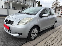 Bild des Angebotes Toyota Yaris Sol