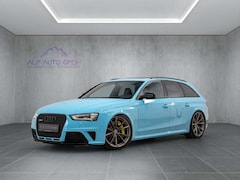 Audi RS4 4.2 V8 FSI quattro