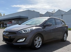 Bild des Angebotes Hyundai i30 cw Trend Sport/1.HAND/SCHECKHEFT/PDC/SHZ/BT