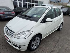 Bild des Angebotes Mercedes-Benz A 160 CDI KLIMA/NAVI/SHZ/PDC/TEILLEDER/2.HAND