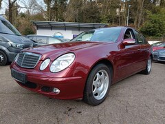 Bild des Angebotes Mercedes-Benz E 220 E Limousine E 220 CDI nur 118.000 km