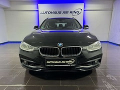 Bild des Angebotes BMW 318 i Touring Aut LED HIFI 2xPDC NAVI LEDER FERNL