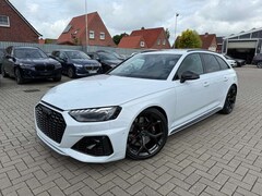 Bild des Angebotes Audi RS4 COMPETITION PLUS Pano. B&O Carbon Ext. Schalensitz