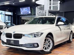 Bild des Angebotes BMW 318 d 2.0 TOURING ADVANTAGE LED NAVI TEMPOMAT SHZ