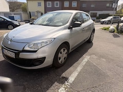 Bild des Angebotes Renault Megane Je t'aime