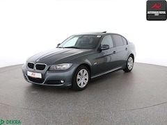 Bild des Angebotes BMW 318 318 d Limousine SCHIEBEDACH,NAVI,XENON,SPORTSITZ