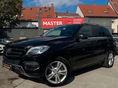Bild des Angebotes Mercedes-Benz ML 350 CDI BlueTec *2.HAND*PANO*DISTRONIC*258 PS