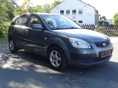 Bild des Angebotes Kia Rio Rio Fließheck 1.4 Base*TÜV NEU*ALU*KLIMA