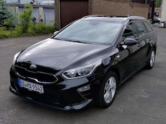 Bild des Angebotes Kia Ceed / cee'd Ceed 1.4 CVVT Spirit