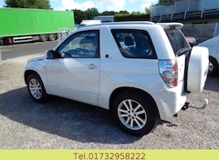 Bild des Angebotes Suzuki Grand Vitara 1.6 Black and White