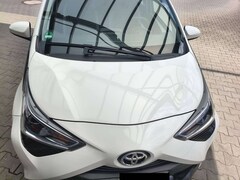 Bild des Angebotes Toyota Aygo Aygo x-play club