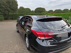 Bild des Angebotes Hyundai i40 i40 Kombi blue 1.7 CRDi Trend