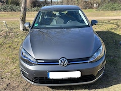 Bild des Angebotes VW e-Golf E-Golf, Wärmepumpe, CCS, Typ 2, klima, RFK, Navi.