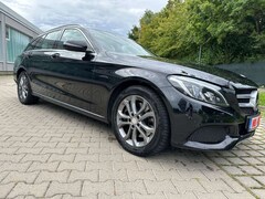 Bild des Angebotes Mercedes-Benz C 300 T BlueTec LEDER/Head Up/LED